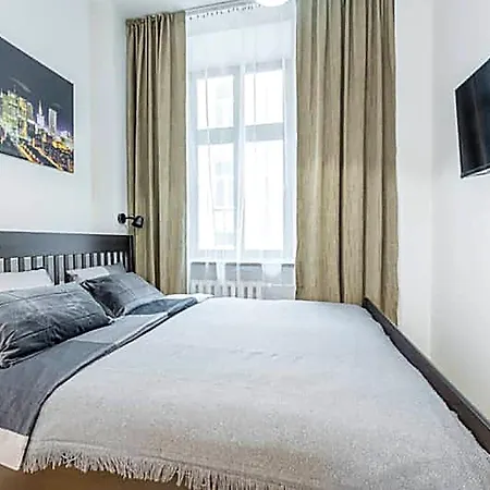 Comfort Near Station On Zlota Street *