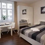 Comfort Near Station On Zlota Street Διαμέρισμα Βαρσοβία